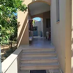 Zach's House Tatil Evi *