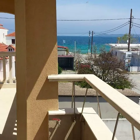 Zach's House بيت للعطل *