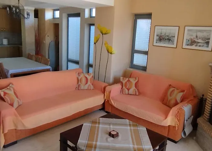 Zach's House Casa de Férias Néa Ródha